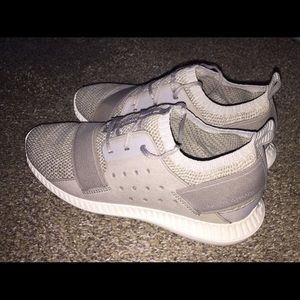 Gray Under Armour shoes